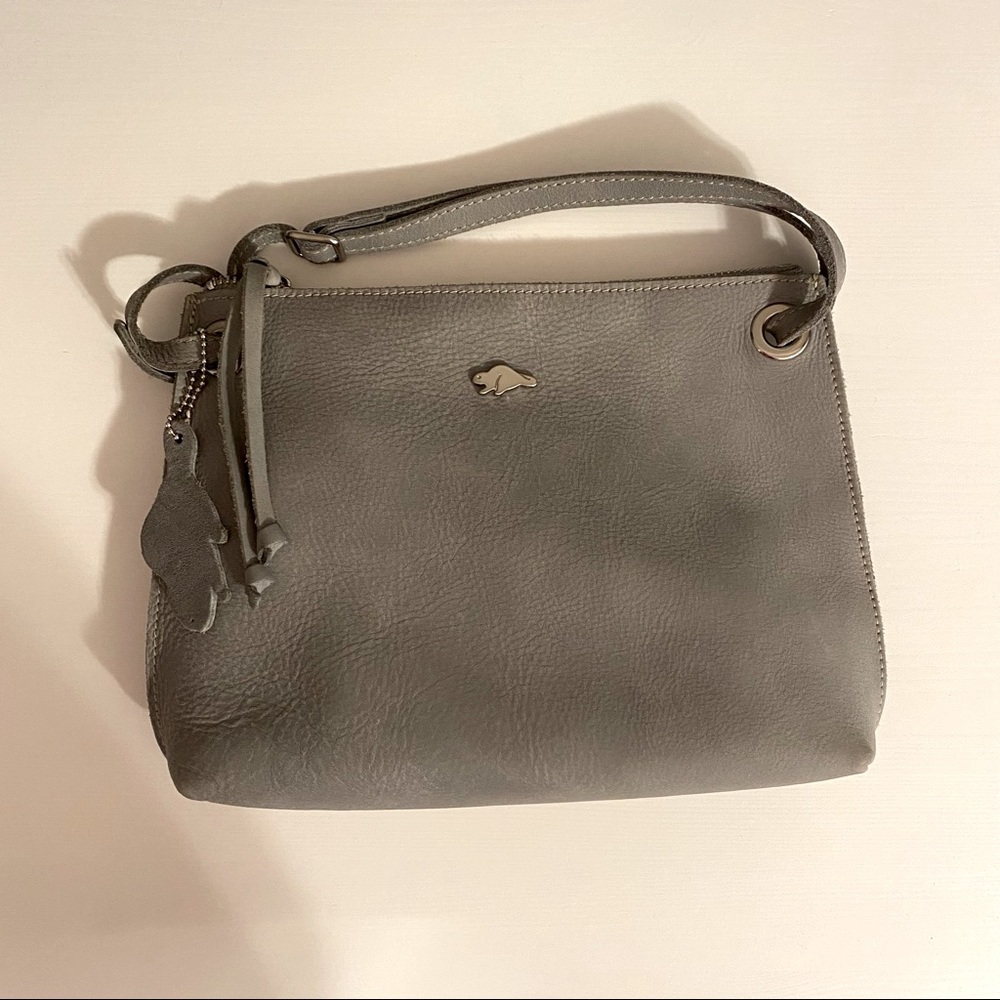 ROOTS | Grey Leather Edie Crossbody